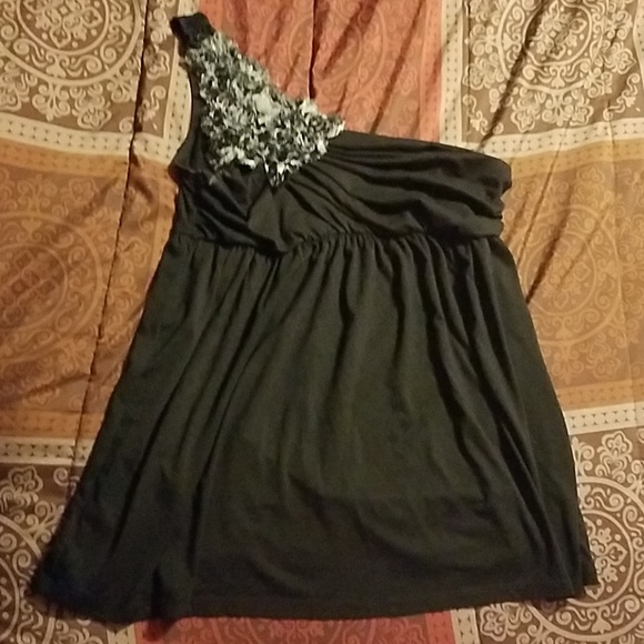 Daytrip Tops - Daytrip One Shoulder Tank Top Size Large